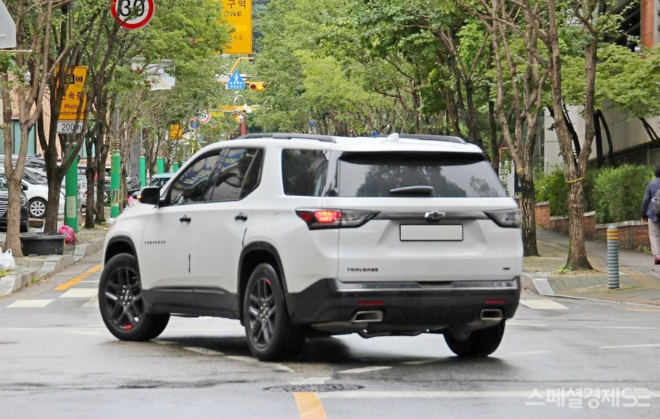 한국에 들어온 SUV GM 트래버스. [사진= 정수남 기자]