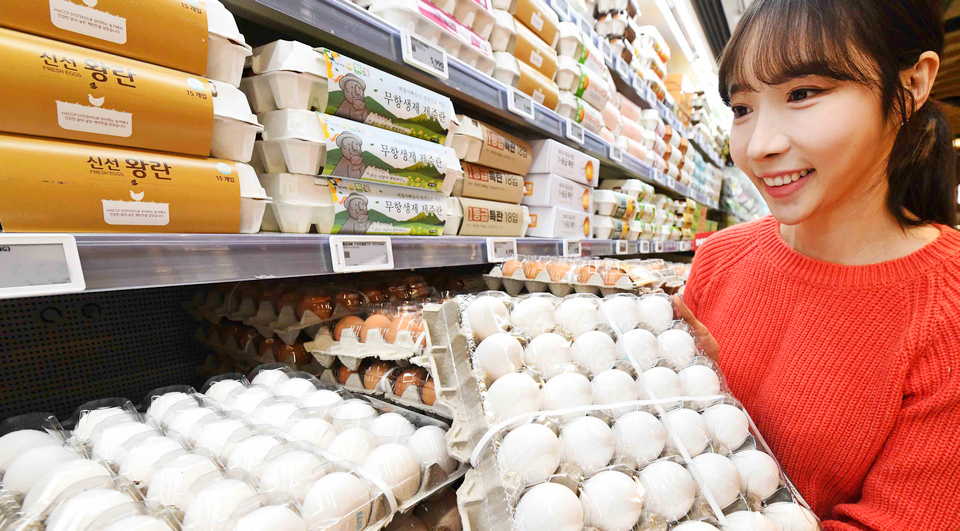 홈플러스가 미국산 계란(30구)을 4990원에 판매한다. [사진=홈플러스]