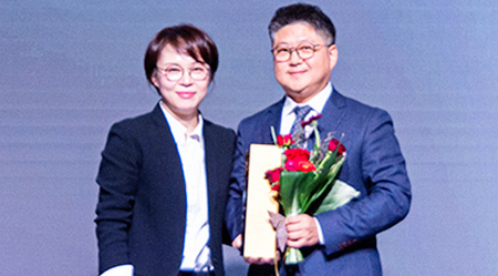 아우디 판매사인 코오롱아우토(대표 전태희)가 올해의 판매사를 최근 수상했다. [사진=아우디]
