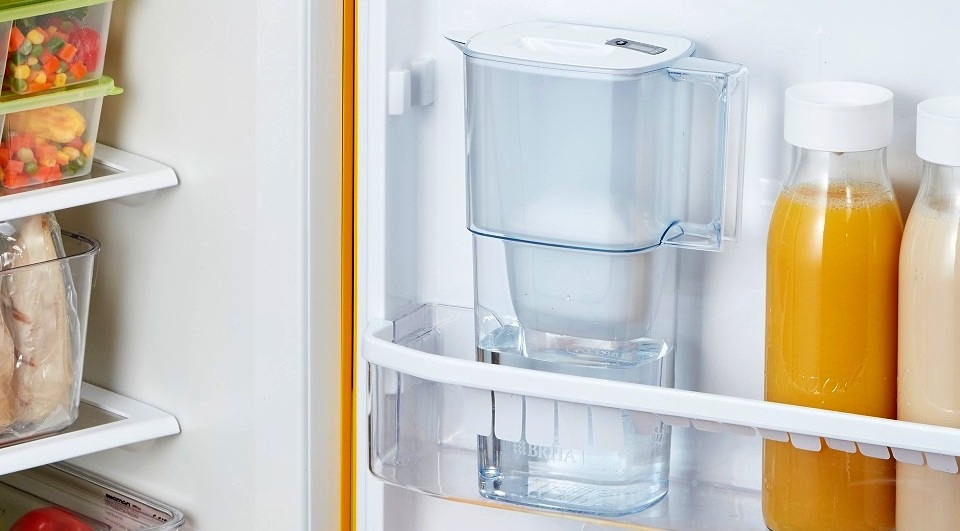 독일의 정수기 전문업체 브리타가 한국에서 고성장을 지속하고 있다. 브리타 정수기(가운데) 냉장고 설치 모습. [사진=브리타코리아]