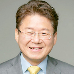 김필수 교수(대림대 미래자동차공학부, 김필수자동차연구소장).
