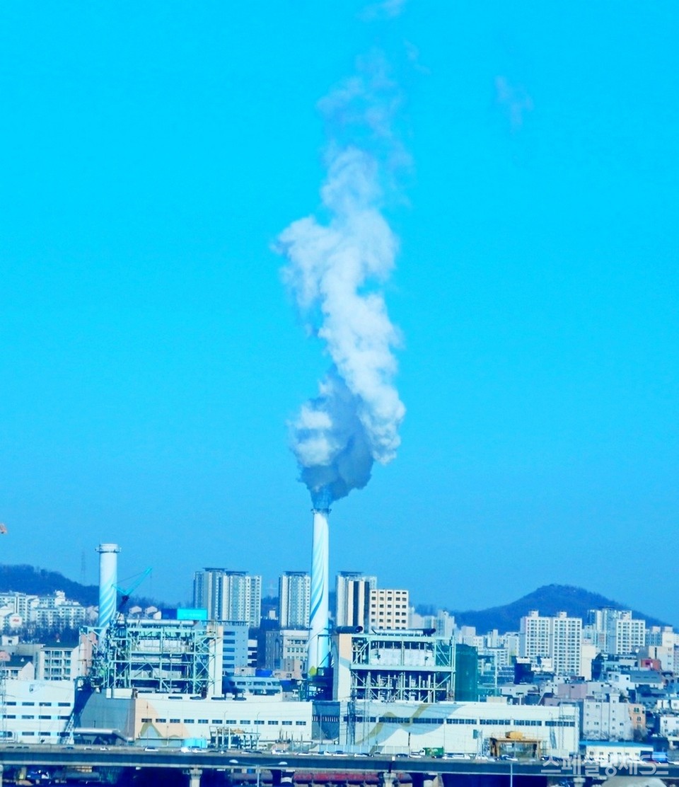 서울 마포구에 있는 서울화력(당인리)발전소다. [사진=정수남 기자]