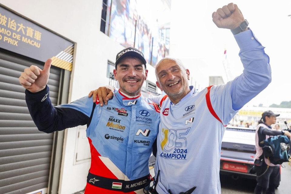  더 뉴 엘란트라 N TCR이 마카오 기아 서킷에서 최근 펼쳐진 TCR 월드투어 최종 대회에서 작년에 이어 2년 연속 드라이버 부문 종합 우승을 차지했다. [사진=현대차]