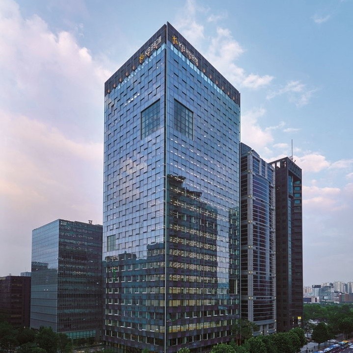 KB금융그룹 건물 전경사진. [사진= KB금융]