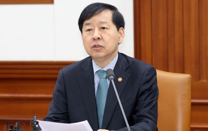 구윤철 경제부총리 겸 기획재정부 장관이 지난 4일 오전 서울 종로구 정부서울청사에서 열린 '경제관계장관회의 겸 물가관계장관회의' 및 '산업경쟁력강화 관계장관회의'에서 발언하고 있다. [tkwls=sbtltm]