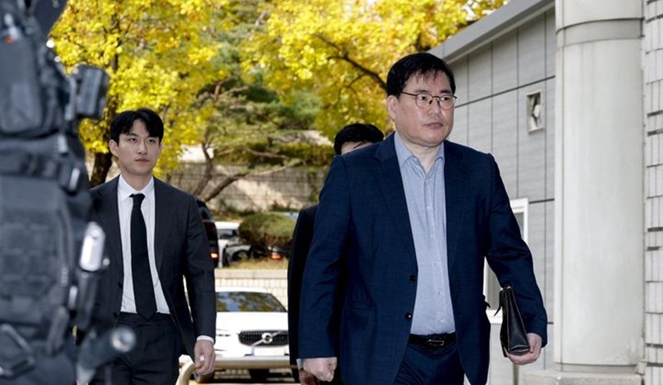 대장동 개발 비리 의혹으로 재판에 넘겨진 유동규 전 성남도시개발공사 본부장이 지난달 31일 서울 서초구 중앙지법에서 열린 1심 선고공판에 출석하고 있다. [사진=뉴시스]