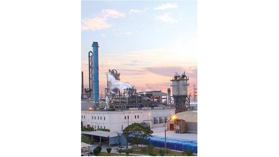 롯데케미칼이 16일 약 1924억원에 매각하기로 한 파키스탄 자회사 '롯데케미칼파키스탄(LCPL)' 화학 공장 모습. (사진=LCPL 