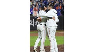 ‘벼랑 끝’ 한화, 반전 열쇠는 외국인 원투펀치…폰세·와이스, 에이스의 품격 되찾을까