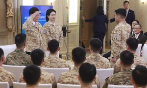 아크부대 장병 초청해 격려 나선 이재명 대통령